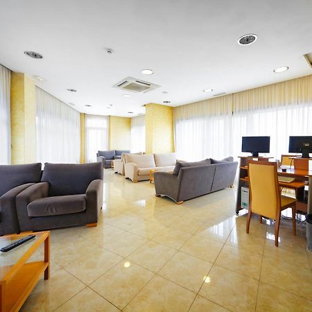 Hotel Florida Arteixo Exteriér fotografie